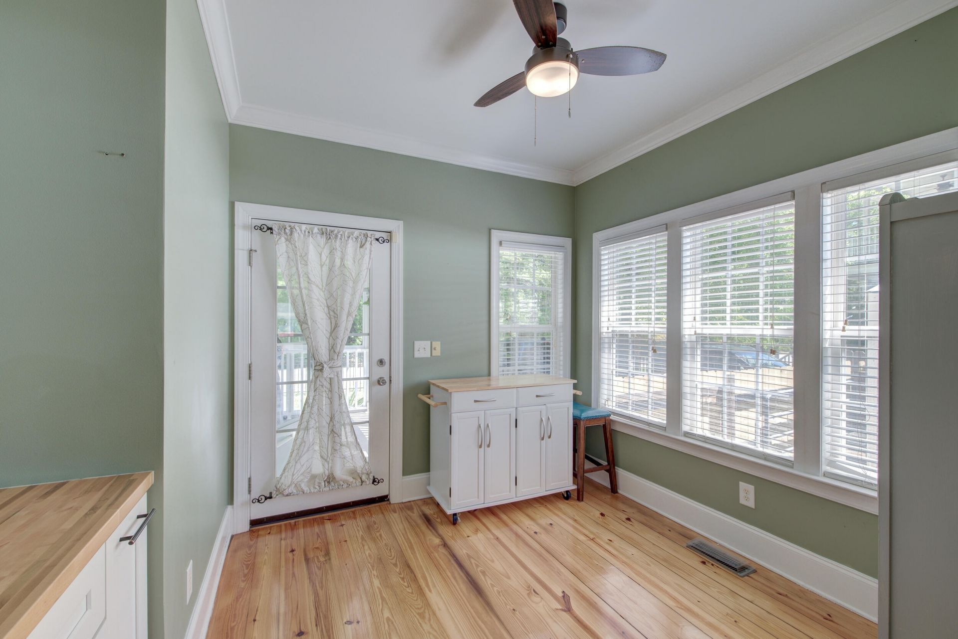 202 W Pine Street Photo 51