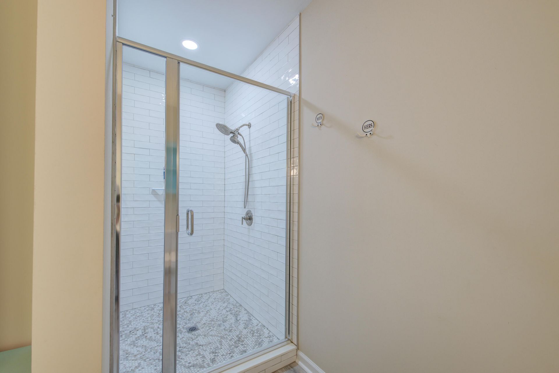 202 W Pine Street Photo 72