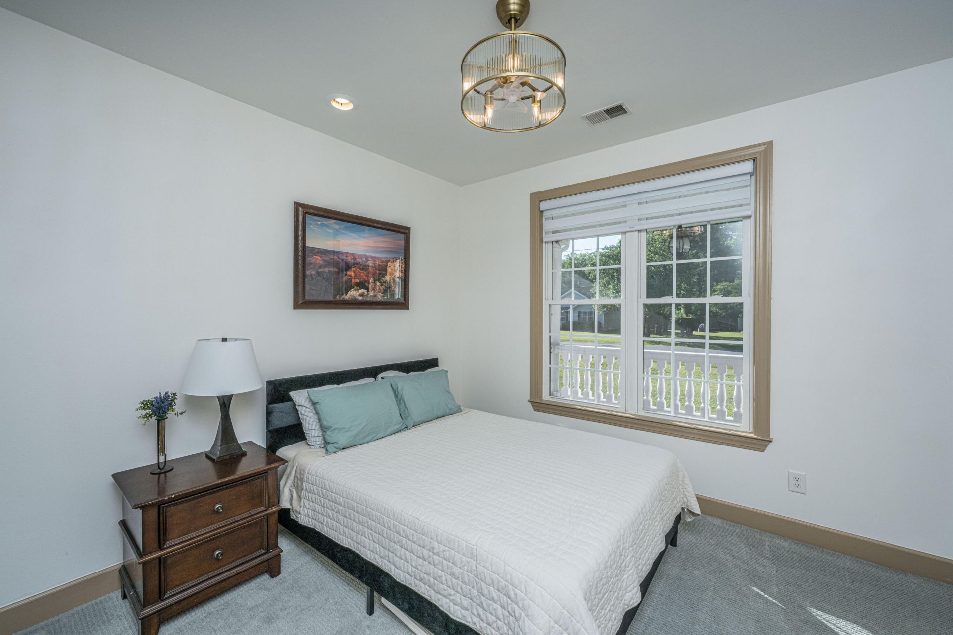 1703 Redwood Photo 28