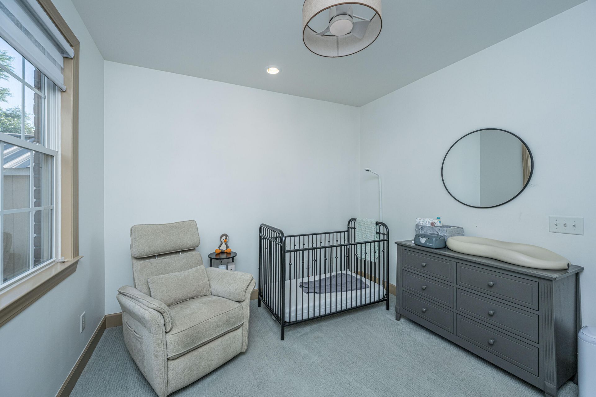 1703 Redwood Photo 32