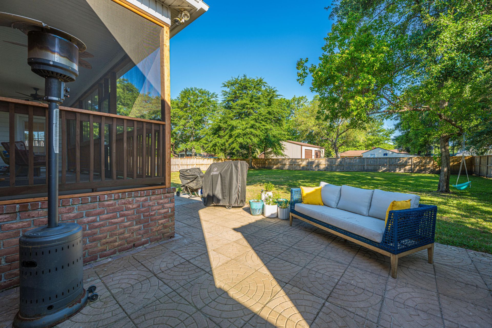 1703 Redwood Photo 37
