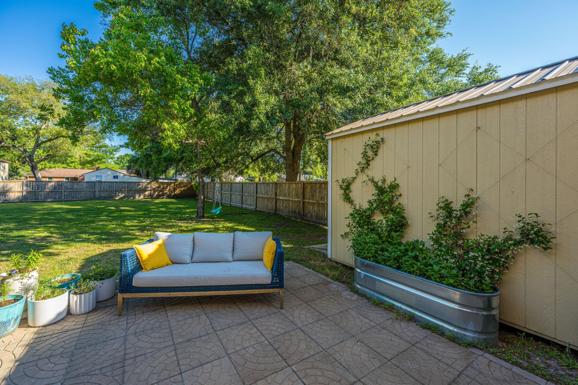 1703 Redwood Photo 38