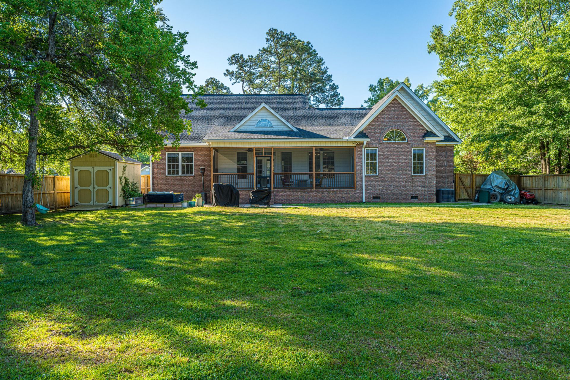1703 Redwood Photo 41