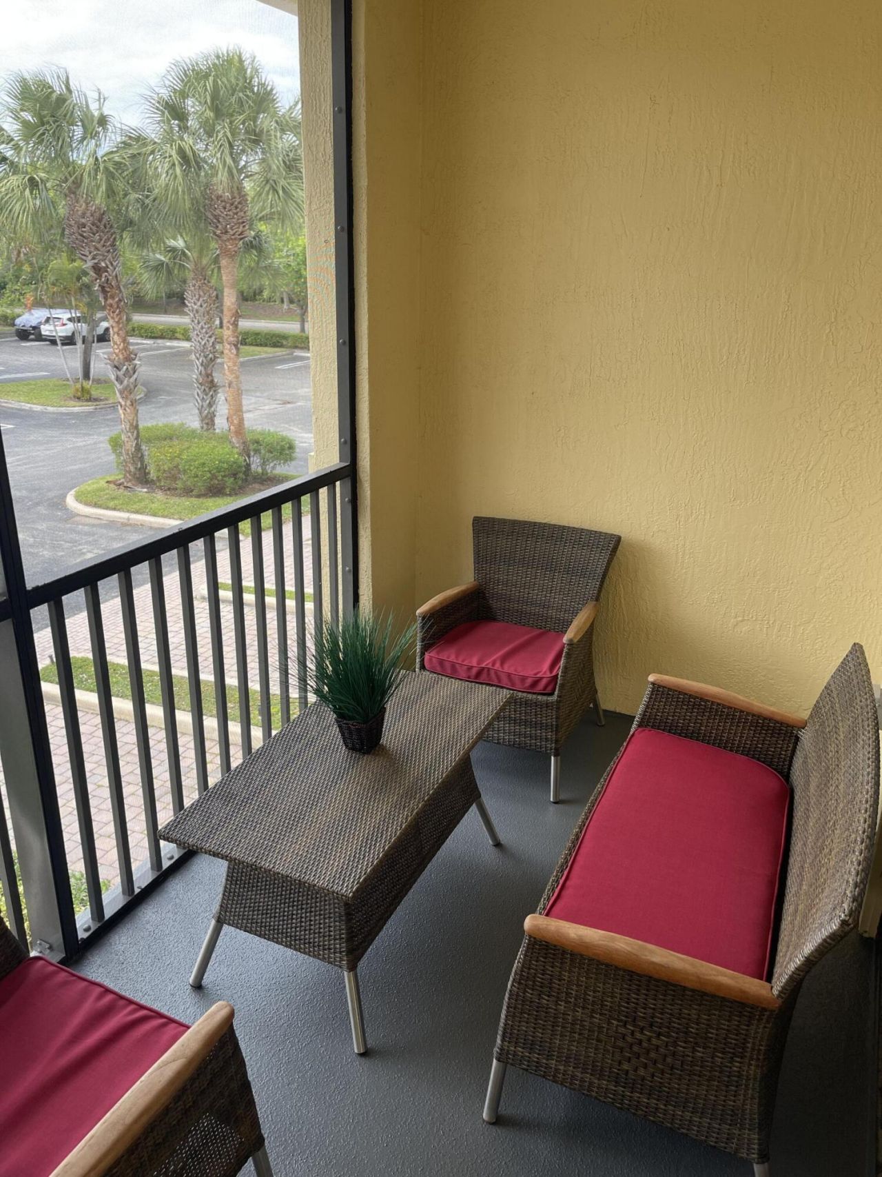2805 Veronia Drive, Unit 104, Palm Beach Gardens, FL 33410 Photo