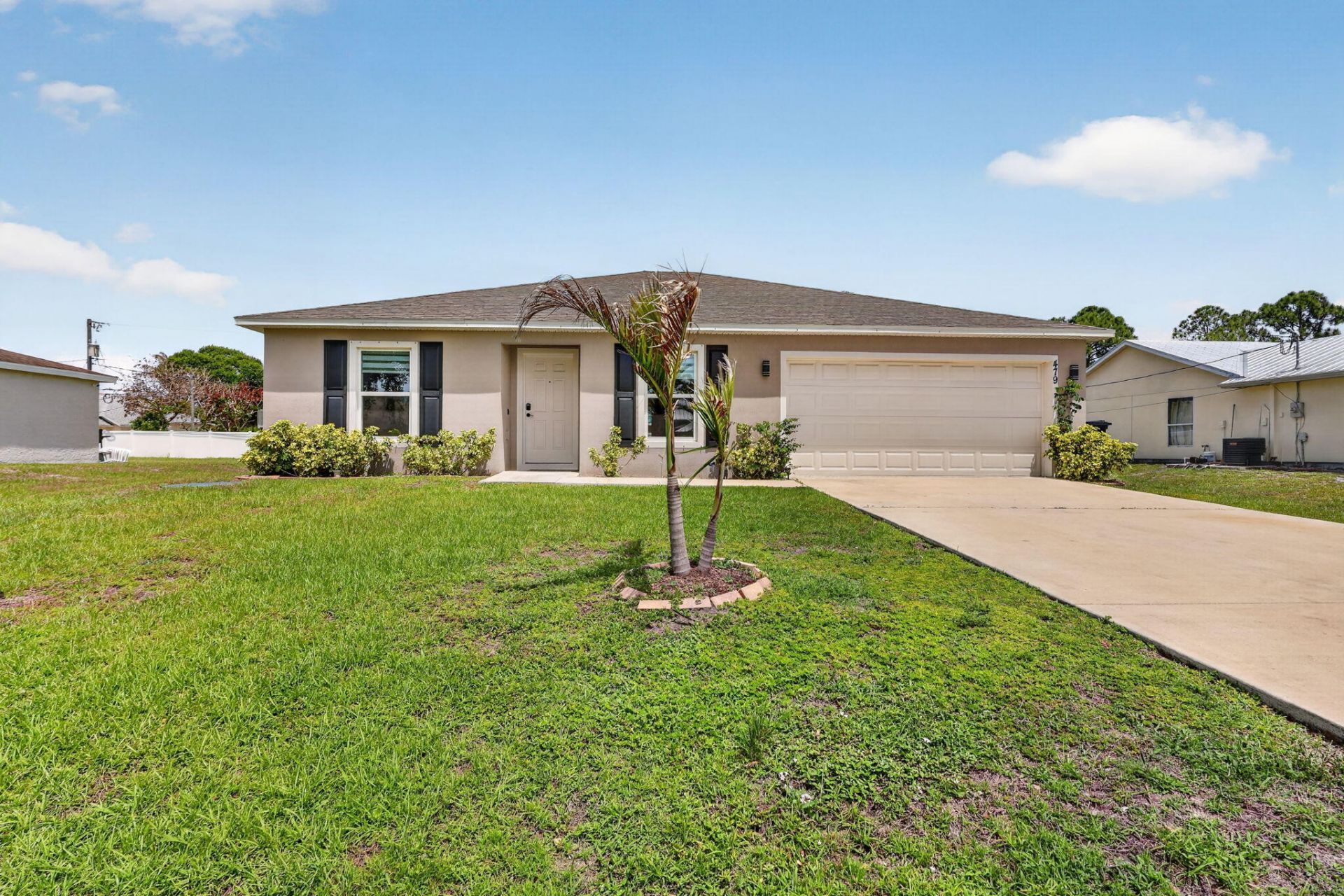 479 SW Holden Terrace, Port Saint Lucie, FL 34984 Photo