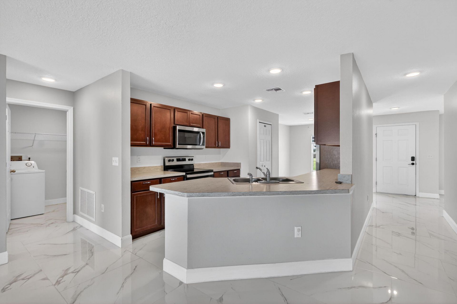 479 SW Holden Terrace, Port Saint Lucie, FL 34984 Photo