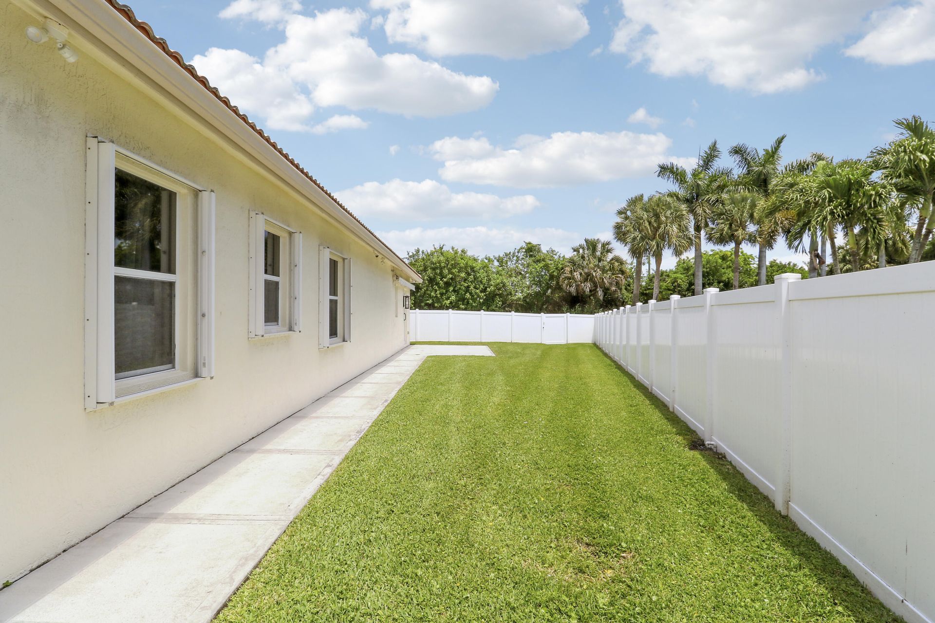 10075 Freesian Way, Wellington, FL 33449 Photo