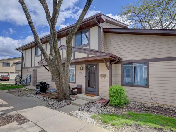 1458 Sutter Drive, Unit 1622-3, Hanover Park, IL 60133