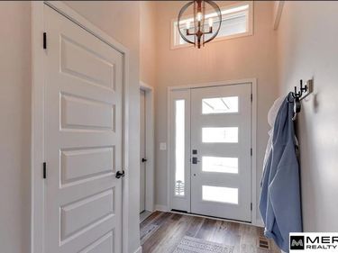 1079 Sand Hill Road , Louisville, NE 68037