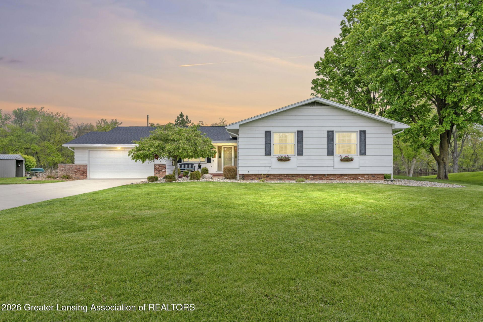 6606 Old River Trail, Lansing, MI 48917 Main Photo