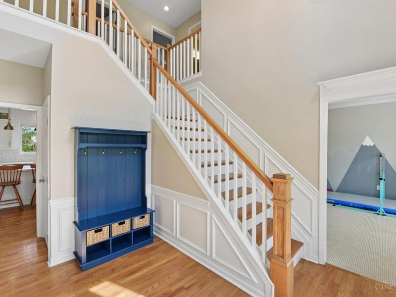 996 Paxton Lake Drive, Miami Twp, OH 45140 Photo 3