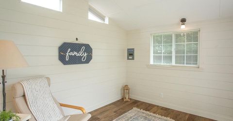 1977 Sofia Dr, Yuba City, CA 95993 Photo