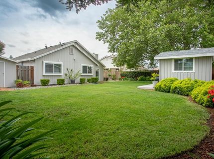 1977 Sofia Dr, Yuba City, CA 95993 Photo