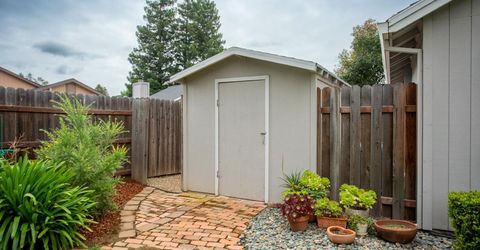 1977 Sofia Dr, Yuba City, CA 95993 Photo