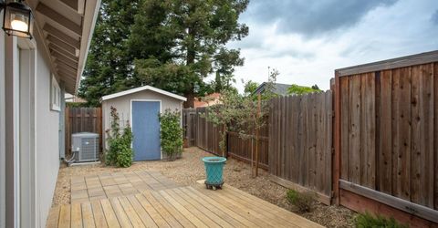1977 Sofia Dr, Yuba City, CA 95993 Photo
