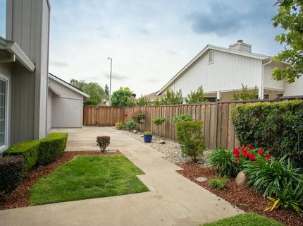 1977 Sofia Dr, Yuba City, CA 95993 Photo