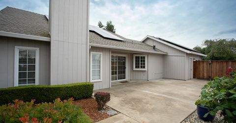 1977 Sofia Dr, Yuba City, CA 95993 Photo