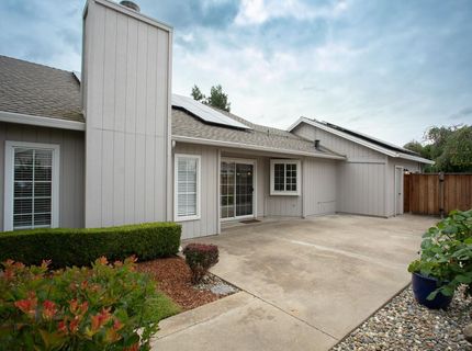 1977 Sofia Dr, Yuba City, CA 95993 Photo