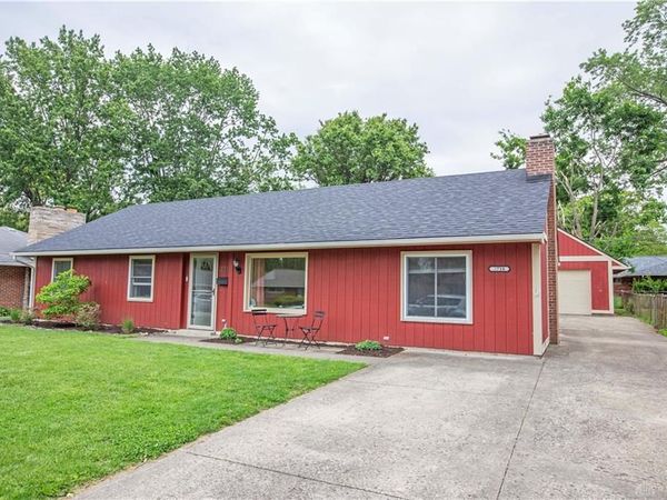 3718 Endover Road, Kettering, OH 45439
