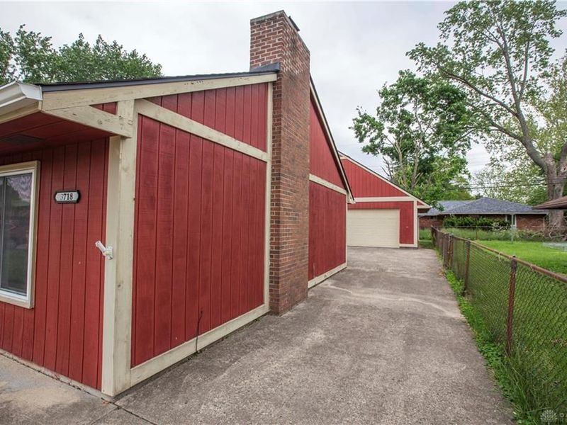3718 Endover Road, Kettering, OH 45439 Photo 31