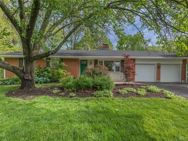 467 W Rahn Road, Washington TWP, OH 45429