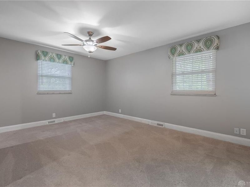 467 W Rahn Road, Washington Township, OH 45429 Photo 19