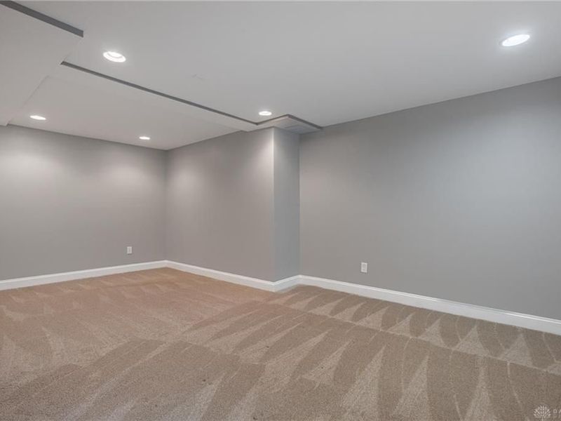 467 W Rahn Road, Washington Township, OH 45429 Photo 27