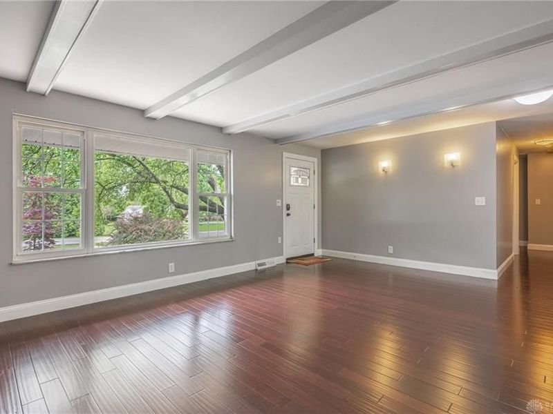 467 W Rahn Road, Washington Township, OH 45429 Photo 4