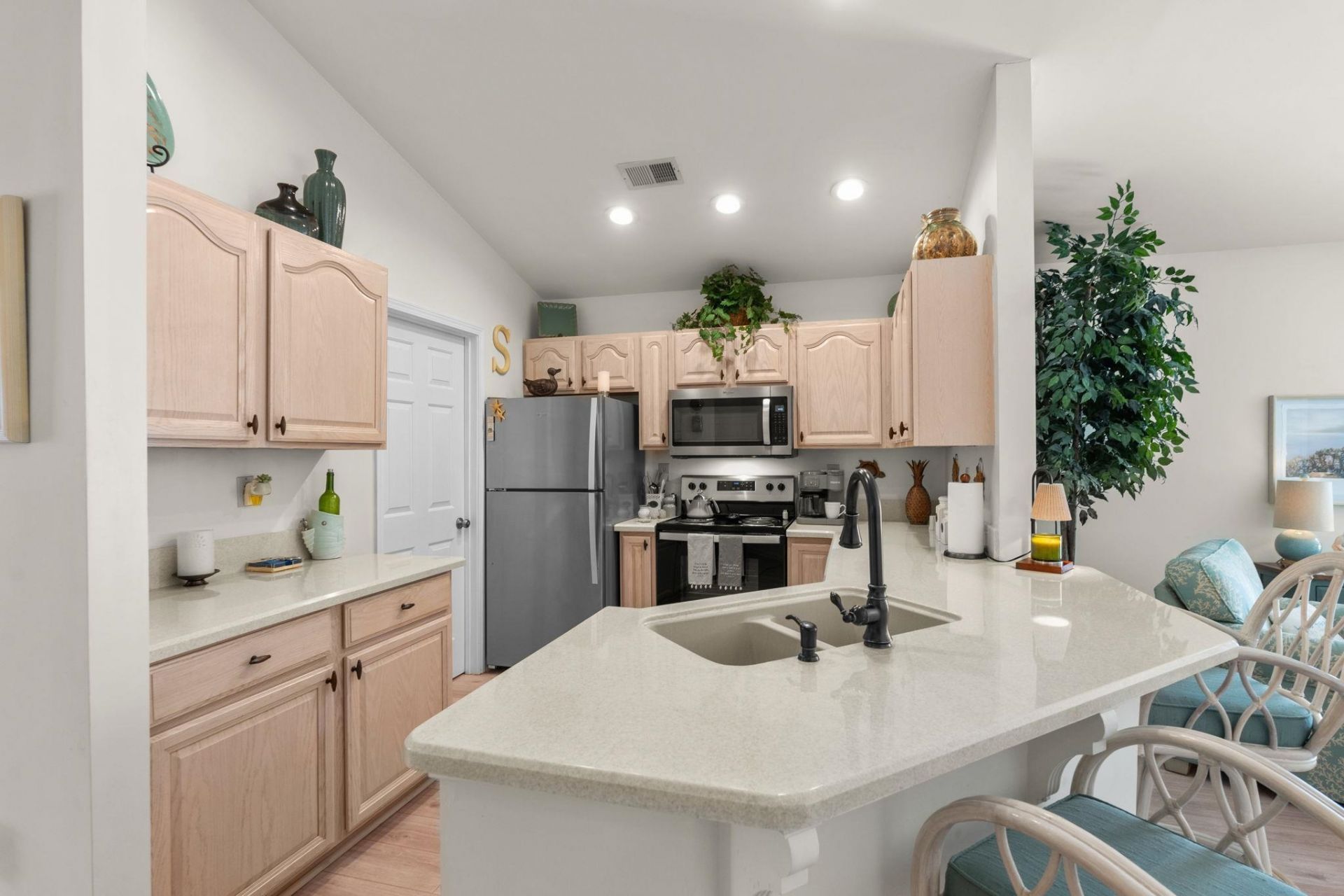 611 Pipers Ln.  Photo 17