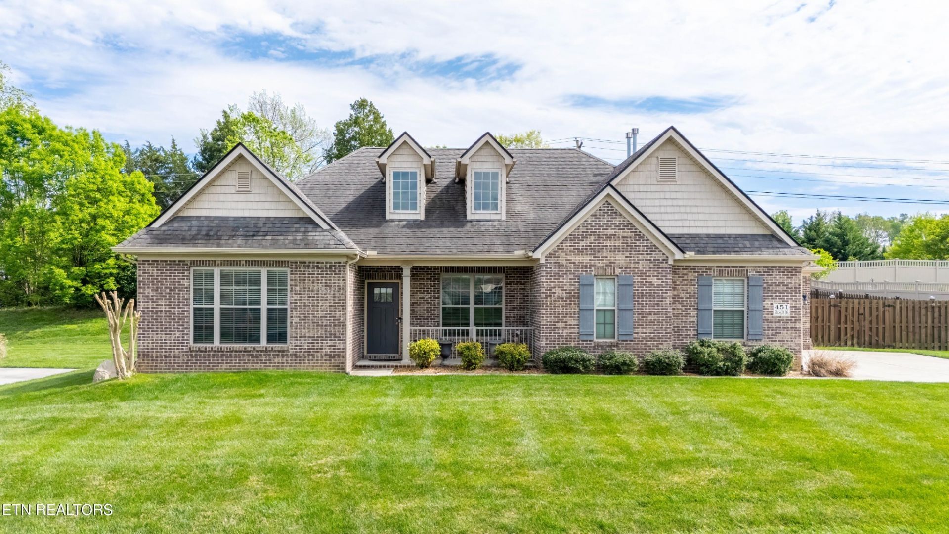 451 Granada Drive , Lenoir City, TN 37772 Main Photo