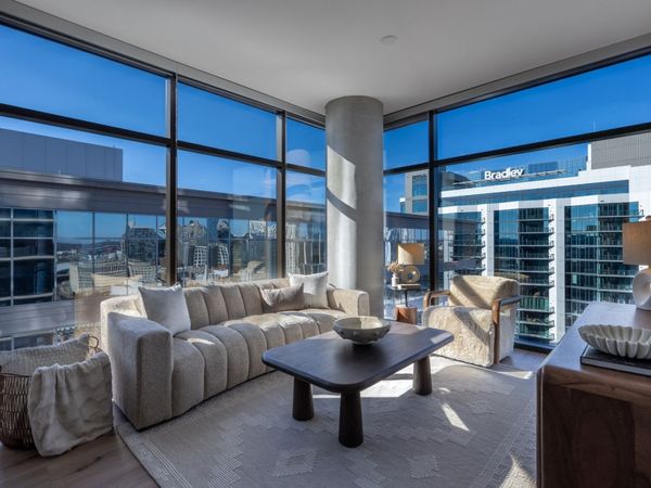 1212 Demonbreun St , Unit B1 (E), Nashville, TN 37203