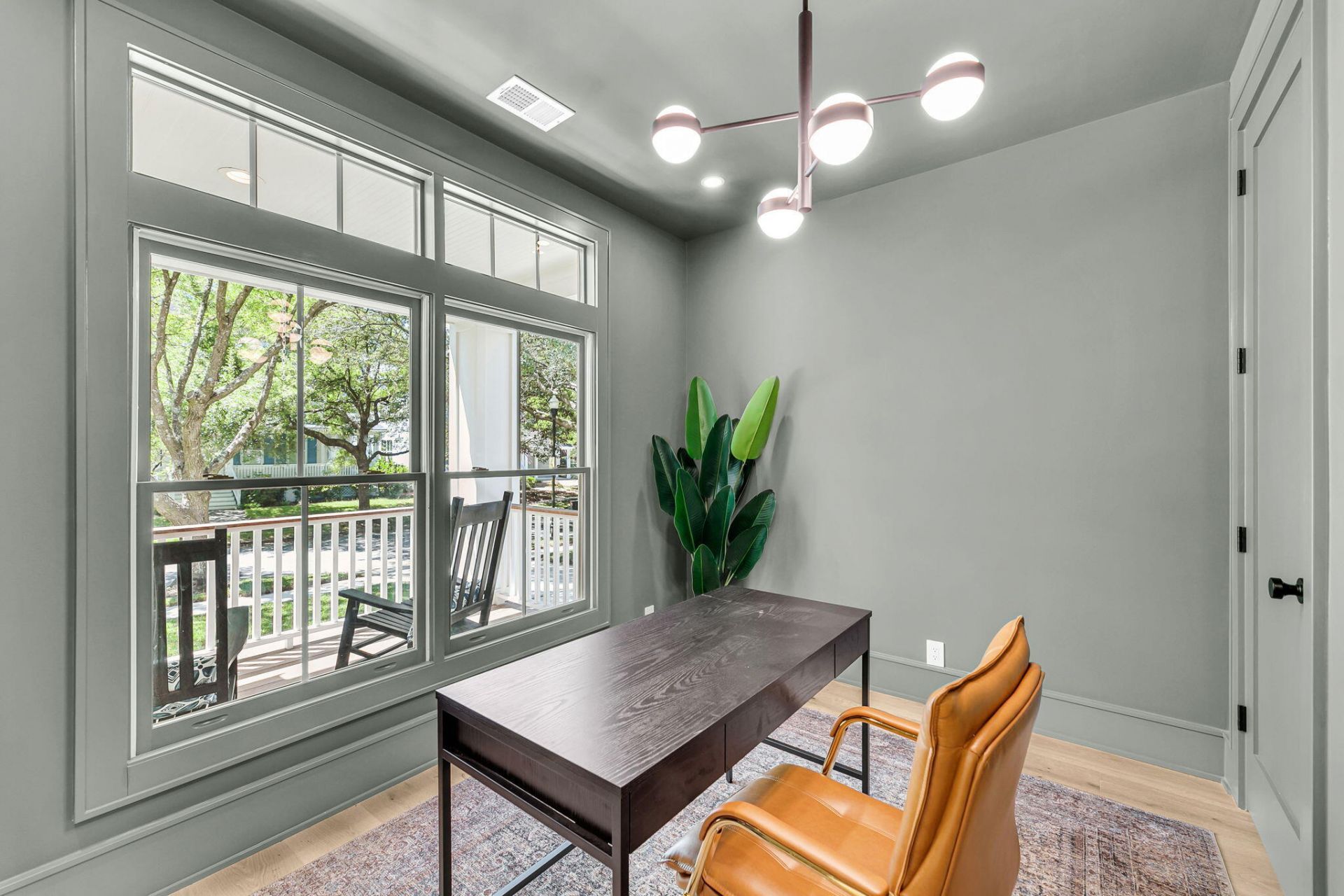 118 Scott Street Photo 5