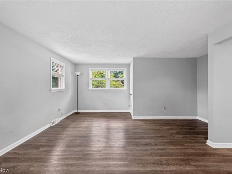 3005 46th Street SW, Canton, OH 44706 Photo 4
