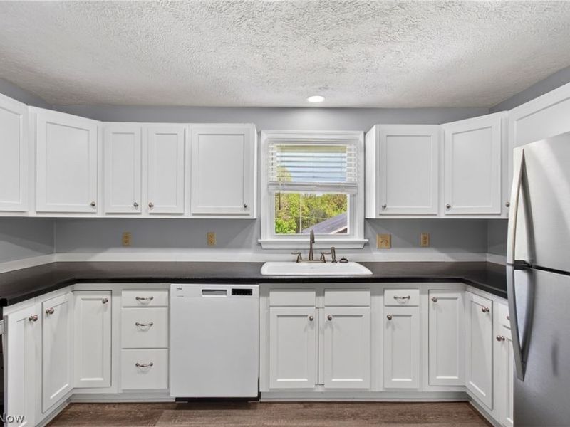 3005 46th Street SW, Canton, OH 44706 Photo 9