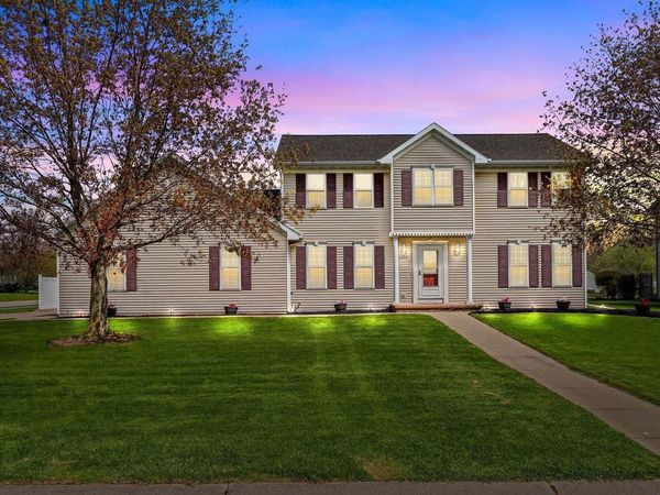 W5894 SWEET CLOVER DRIVE, Appleton, WI 54915