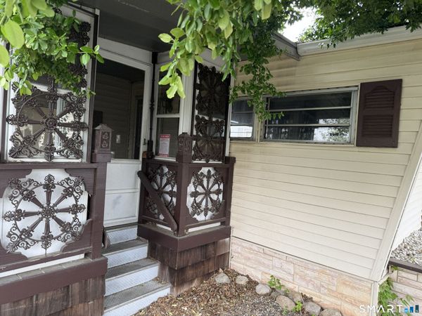31 Rivermead , East Hartford, CT 06118