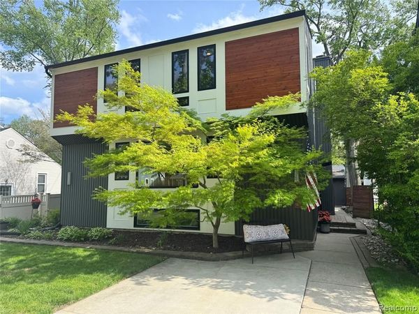 312 Terry Avenue, Rochester, MI 48307
