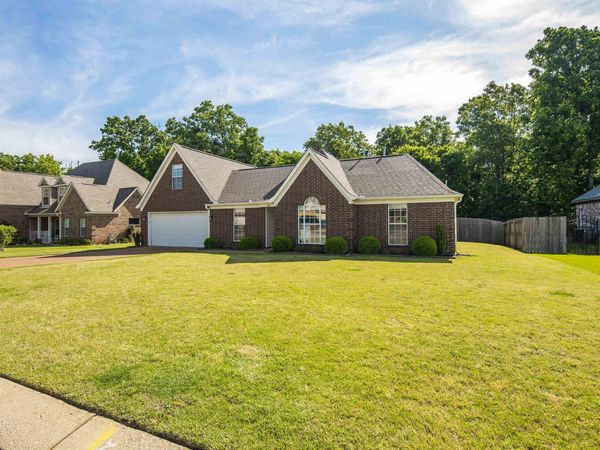 525 TATE DR, Oakland, TN 38060