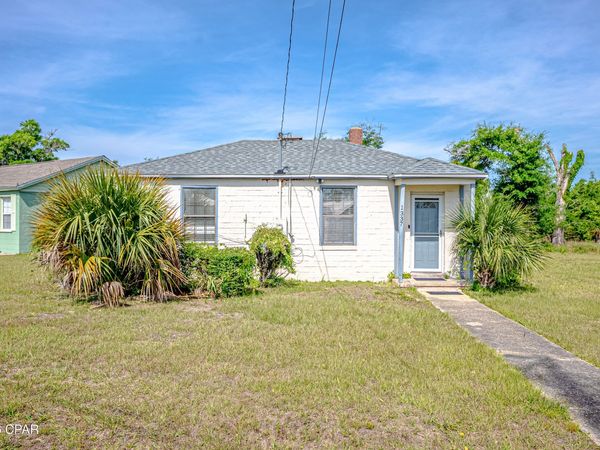 1337 Lincoln Drive , Panama City, FL 32401