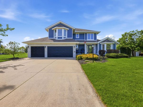 7355 Old Lantern Drive SE, Caledonia, MI 49316