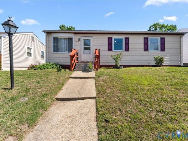 1816 Dublin Street , Hopewell, VA 23860