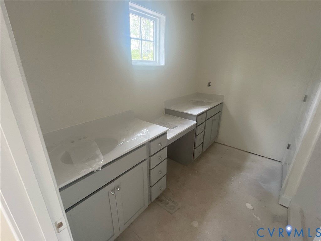 17336 Alana Drive Moseley, VA 23120