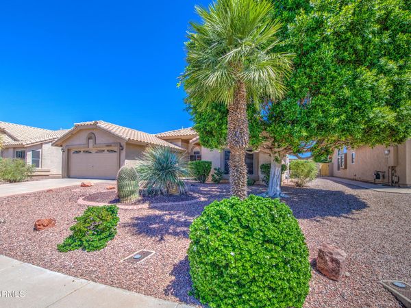 18627 N 84TH Drive, Peoria, AZ 85382