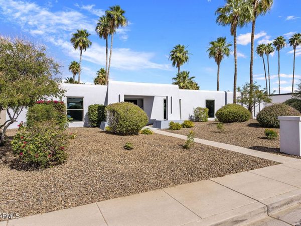 11021 N 44TH Street, Phoenix, AZ 85028