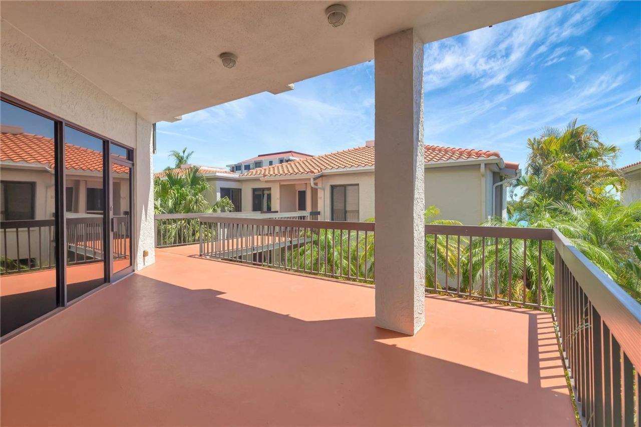 6357 Bahia Del Mar Boulevard , Unit 207, Saint Petersburg, FL 33715 Photo