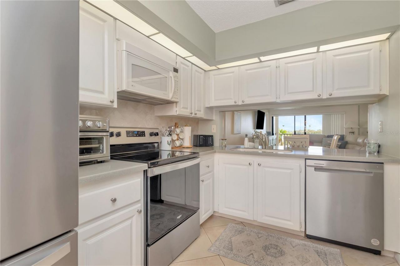 6357 Bahia Del Mar Boulevard , Unit 207, Saint Petersburg, FL 33715 Photo