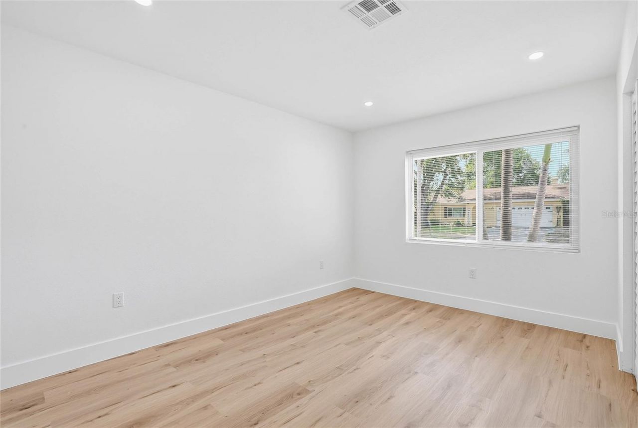7037 124th Terrace, Largo, FL 33773 Photo