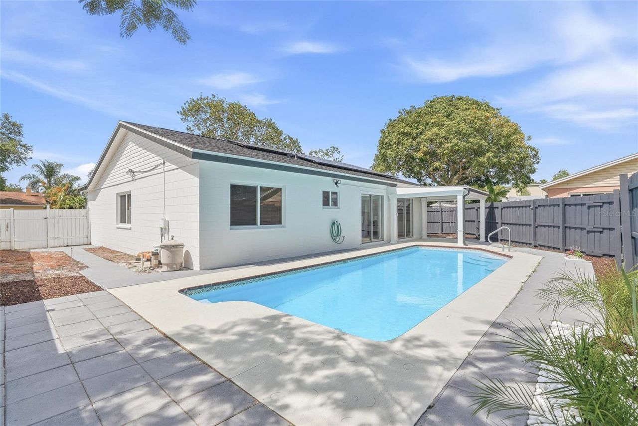 7037 124th Terrace, Largo, FL 33773 Photo