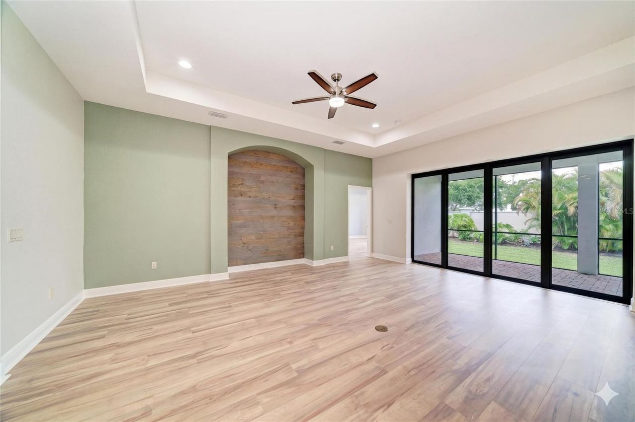 5819 Title Row Drive, Bradenton, FL 34210 Photo
