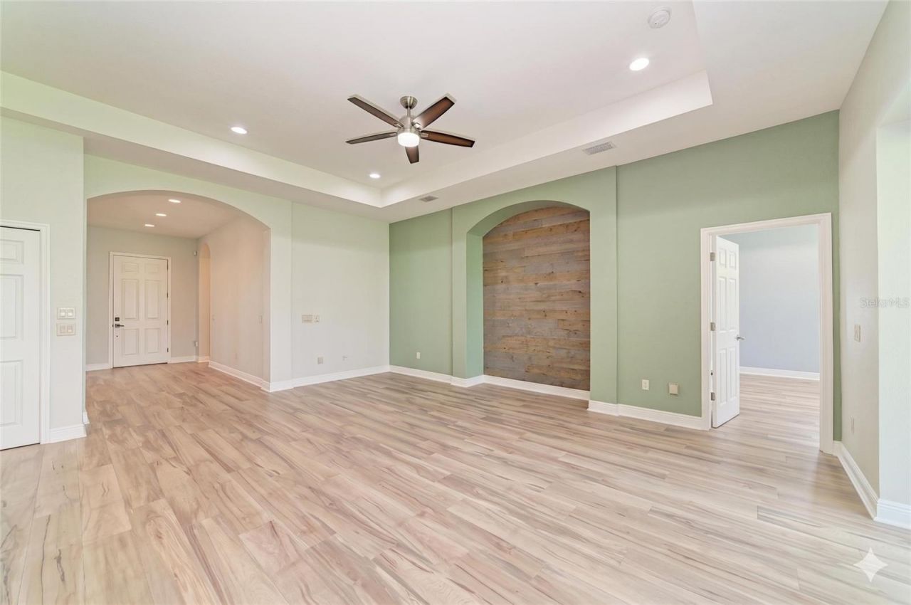 5819 Title Row Drive, Bradenton, FL 34210 Photo